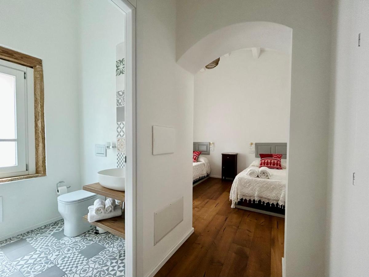 Palazzo Ma.Ri.Lu. Hotel Cabras Bagian luar foto